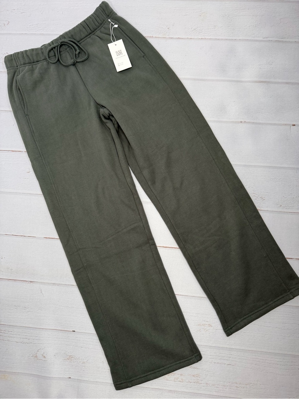 NWT Lazy Sunday Olive Green Wide Leg Sweatpants Size Large